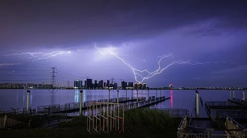 雷电